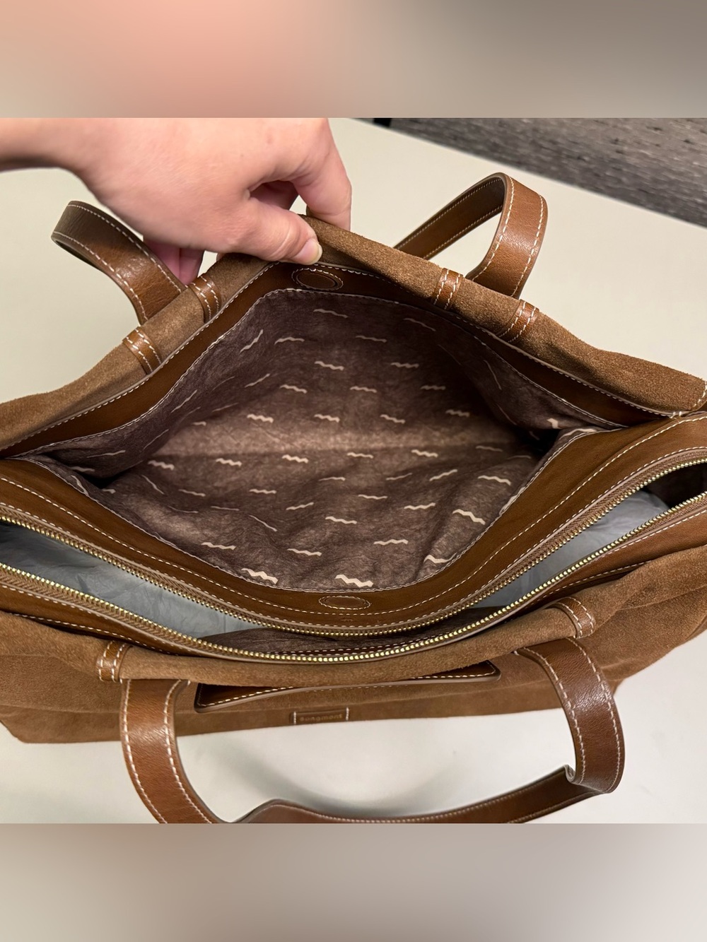 Songmont Medium Yore Duffle Bag - Sandal Suede 🧸♥️ - Picture 9 of 13